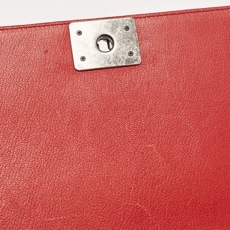 Pre Owned Chanel Red Quilted Patent and Leather New Medium Boy Bag