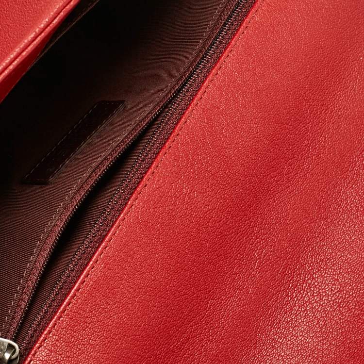 Pre Owned Chanel Red Quilted Patent and Leather New Medium Boy Bag