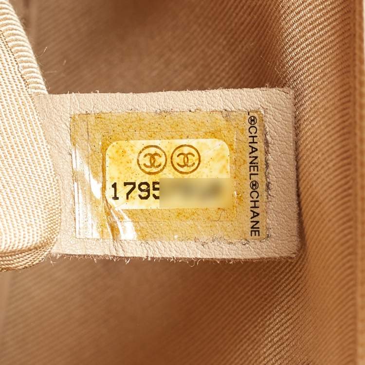 Pre Owned Chanel Beige Quilted Patent Leather Large Boy Flap Bag