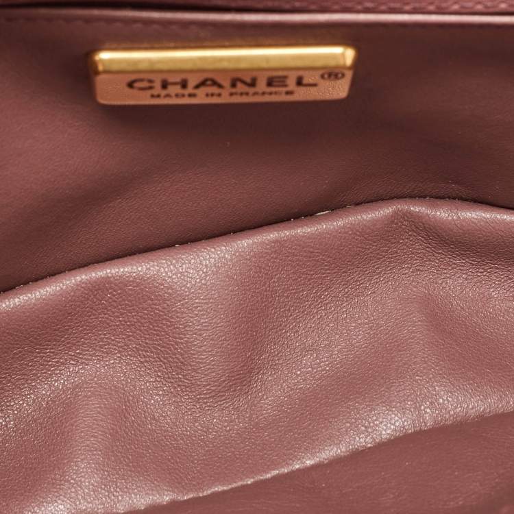 Pre Owned Chanel Rose Pink Python Medium Boy Flap Top Handle Bag