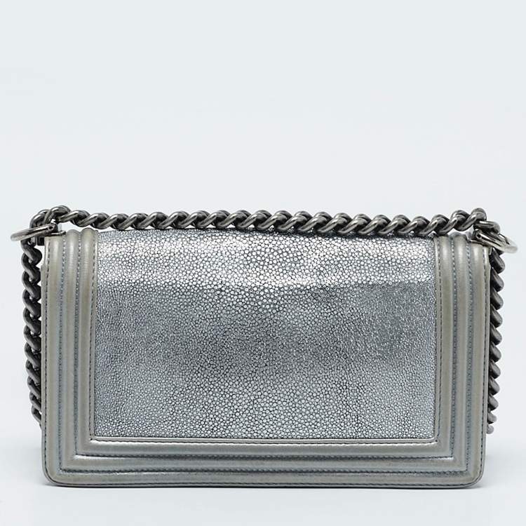 Pre Owned Chanel Grey/Silver Leather and Stingray Medium Boy Flap Bag