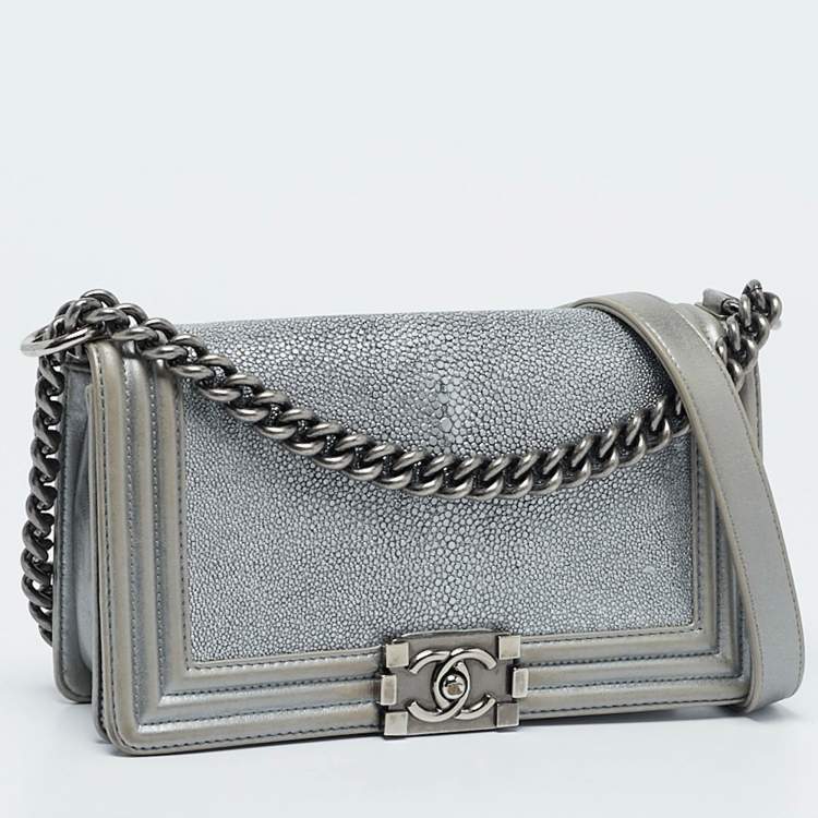 Pre Owned Chanel Grey/Silver Leather and Stingray Medium Boy Flap Bag