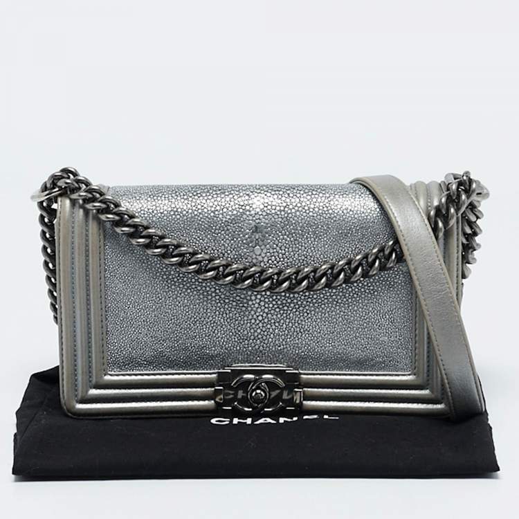 Pre Owned Chanel Grey/Silver Leather and Stingray Medium Boy Flap Bag