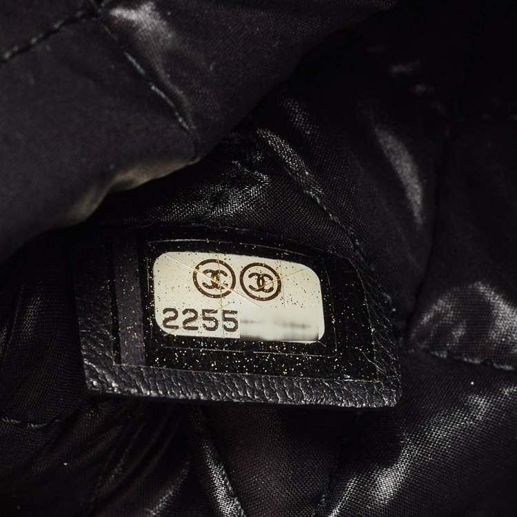 Pre Owned Chanel Black/Grey Quilted Nylon Fluo Boy O-Case Pouch