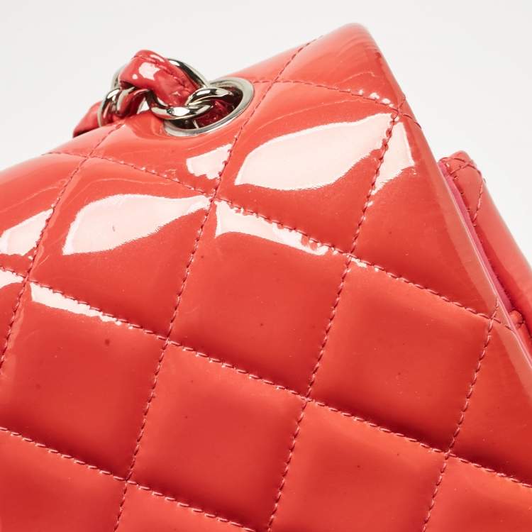 Pre Owned Chanel Pink Quilted Patent Leather Maxi Classic Double Flap Bag