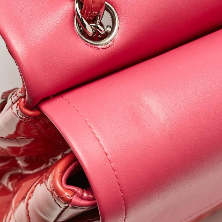 Pre Owned Chanel Pink Quilted Patent Leather Maxi Classic Double Flap Bag