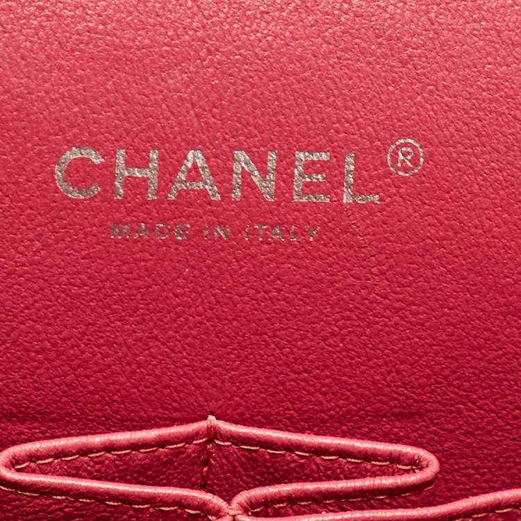 Pre Owned Chanel Pink Quilted Patent Leather Maxi Classic Double Flap Bag