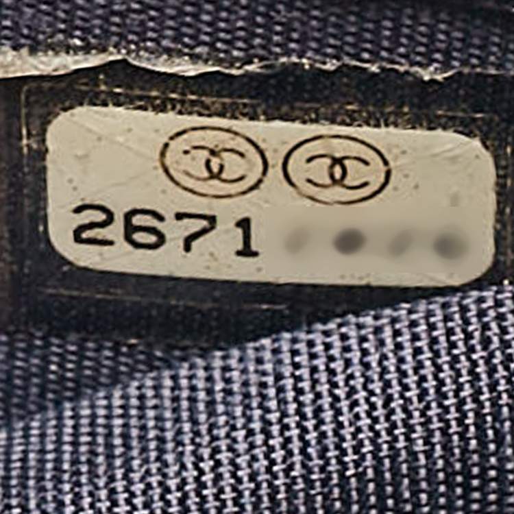 Pre Owned Chanel Navy Blue Quilted Leather Micro Trendy CC Clutch