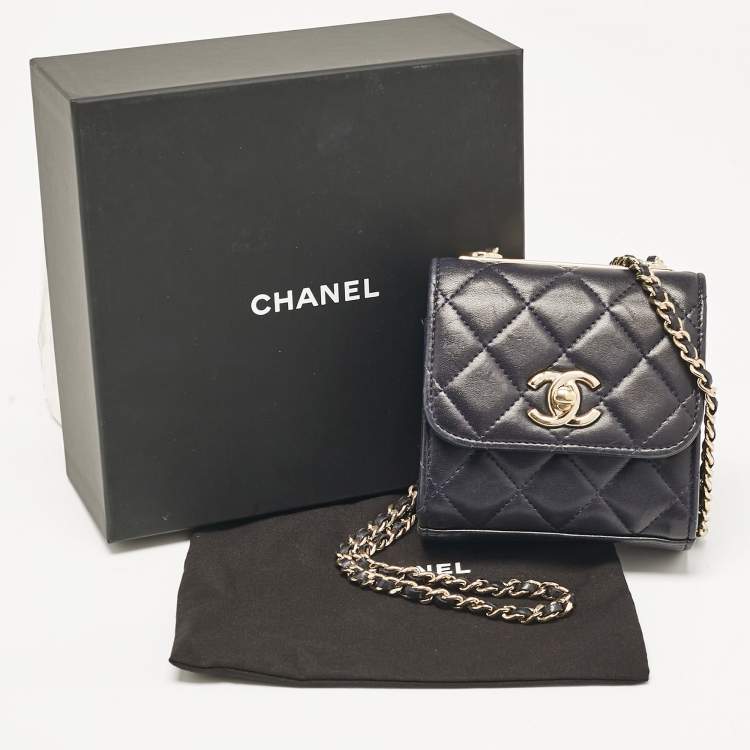 Pre Owned Chanel Navy Blue Quilted Leather Micro Trendy CC Clutch