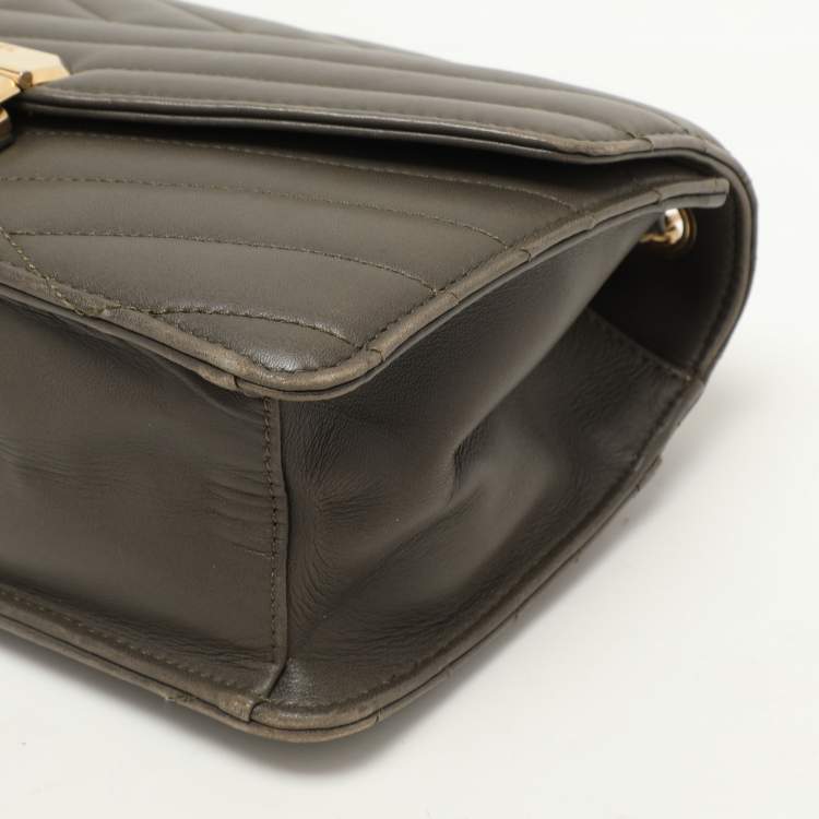 Pre Owned Chanel Green Chevron Quilted Leather Gabrielle Flap Bag