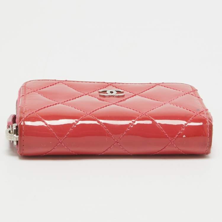 Pre Owned Chanel Pink Quilted Patent Leather CC Zip Coin Purse