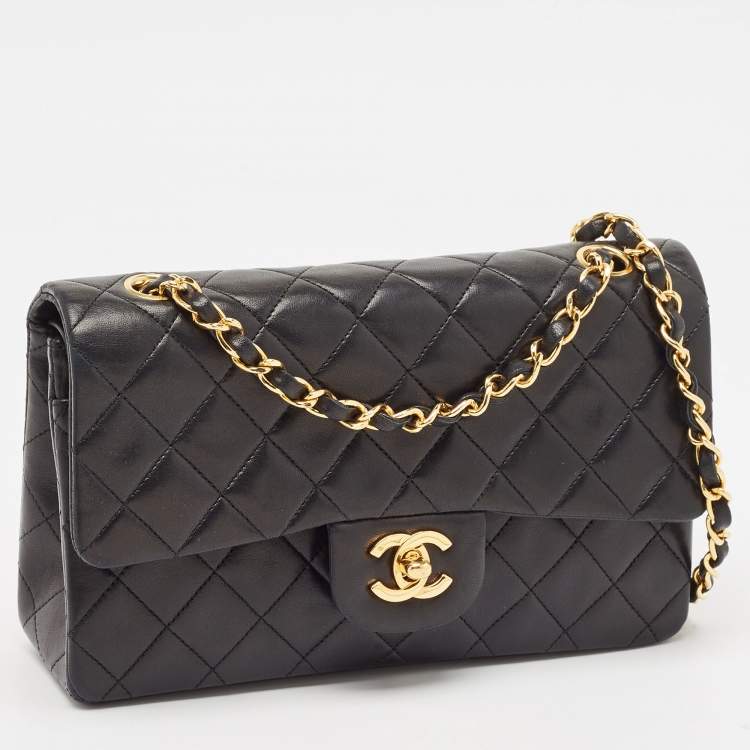 Pre Owned Chanel Black Quilted Leather Small Classic Double Flap Bag
