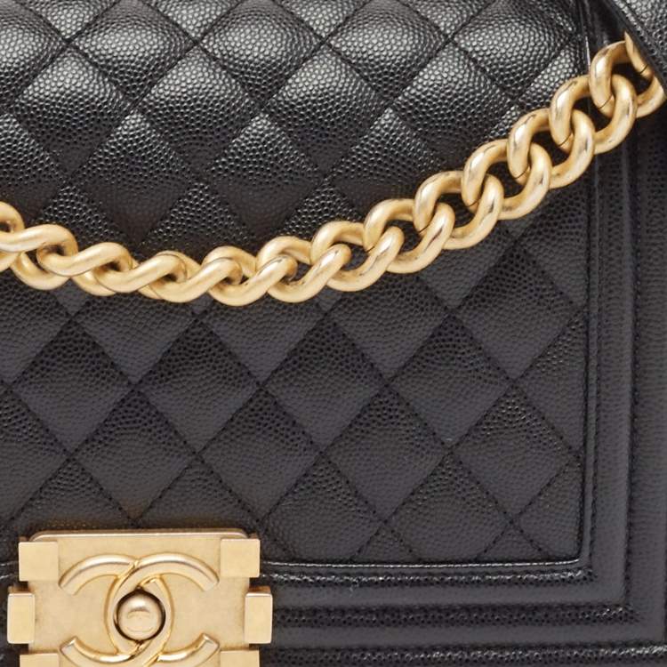 Pre Owned Chanel Black Quilted Caviar Leather Medium Boy Flap Bag