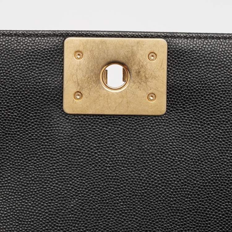 Pre Owned Chanel Black Quilted Caviar Leather Medium Boy Flap Bag