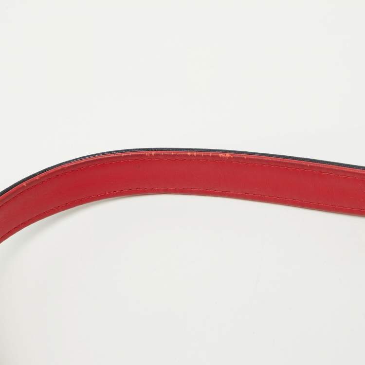 Pre Owned Chanel Navy Blue Leather Cube Embossed Medium Boy Flap Bag