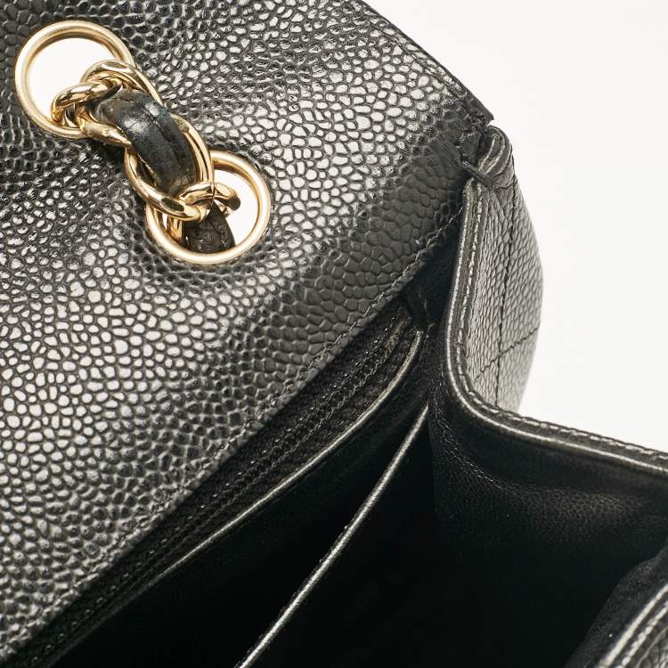 Pre Owned Chanel Black Quilted Caviar Leather Maxi Classic Single Flap Bag