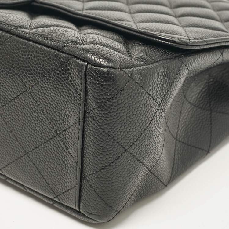Pre Owned Chanel Black Quilted Caviar Leather Maxi Classic Single Flap Bag