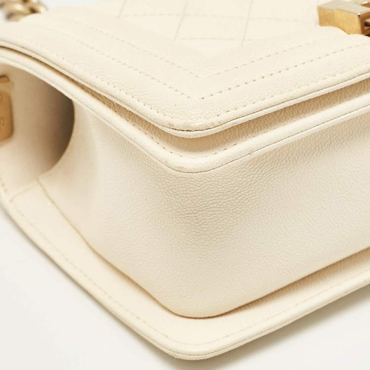 Pre Owned Chanel Cream Quilted Caviar Leather Small Boy Flap Bag