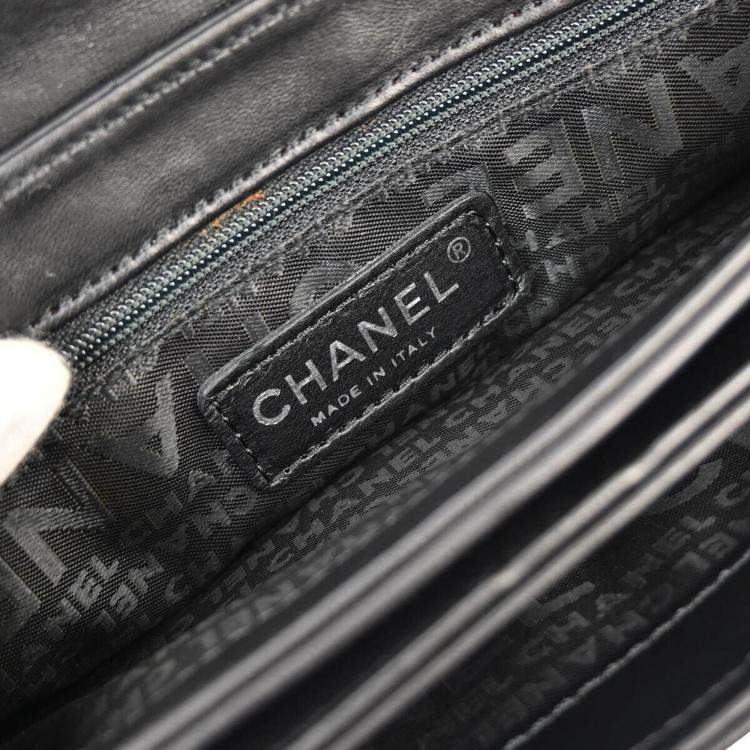 Pre Owned Chanel Black Calfskin Choco Bar Chain Handbag