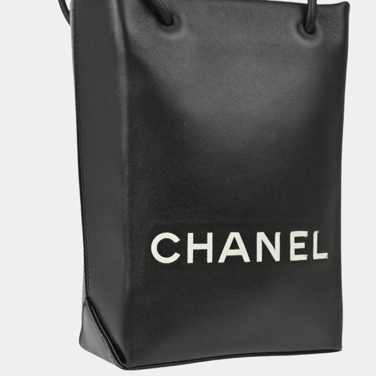 Pre Owned Chanel Black Calfskin Essential Tote Bag
