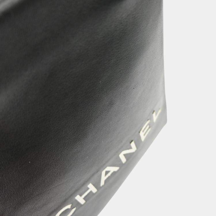 Pre Owned Chanel Black Calfskin Essential Tote Bag
