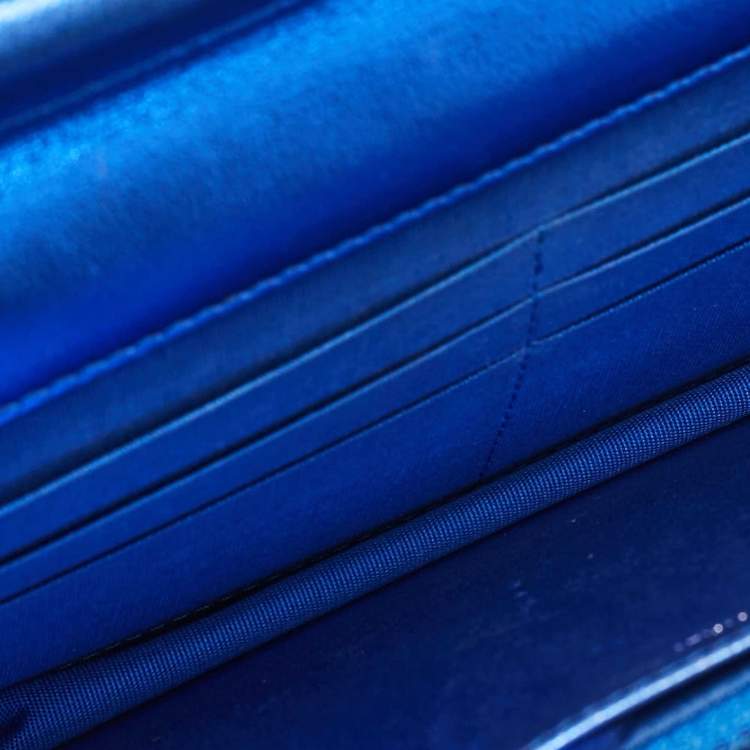 Pre Owned Chanel Royal Blue Quilted Patent Leather Boy Wallet on Chain