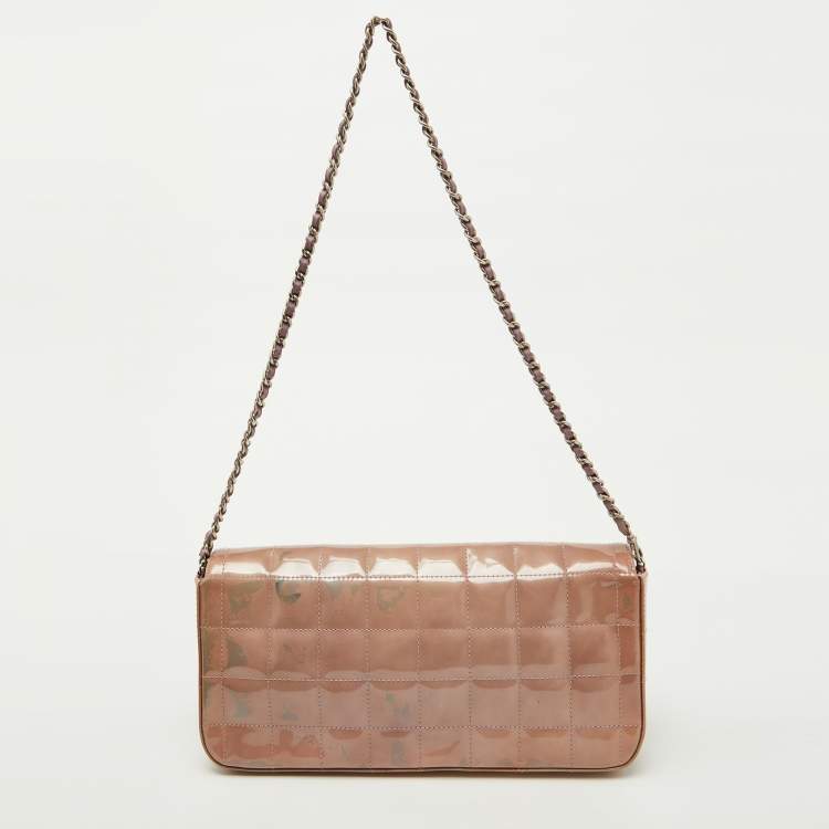 Pre Owned Chanel Dusty Pink Quilted Patent Leather Chocolate Bar CC East West Flap Bag