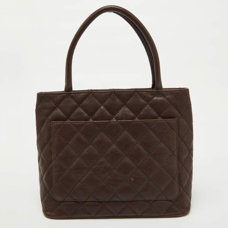 Pre Owned Chanel Dark Brown Quilted Leather CC Medallion Bag