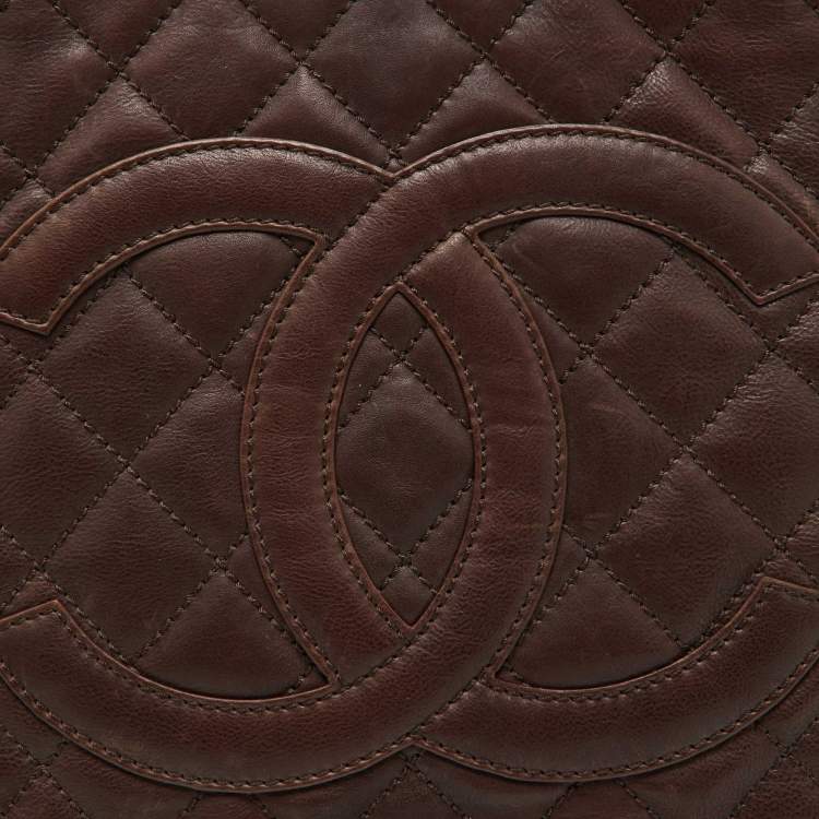 Pre Owned Chanel Dark Brown Quilted Leather CC Medallion Bag