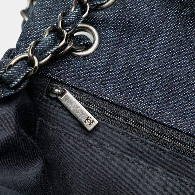 Pre Owned Chanel Blue Denim Perfume Embroidery Chain Shoulder Bag