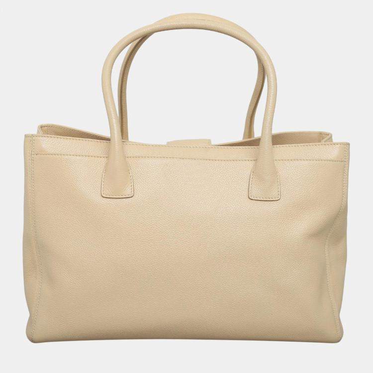 Pre Owned Chanel Caviar Executive Cerf Tote Bag