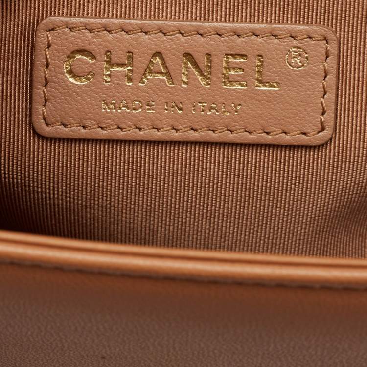 Pre Owned Chanel Brown Quilted Leather Medium Boy Flap Bag