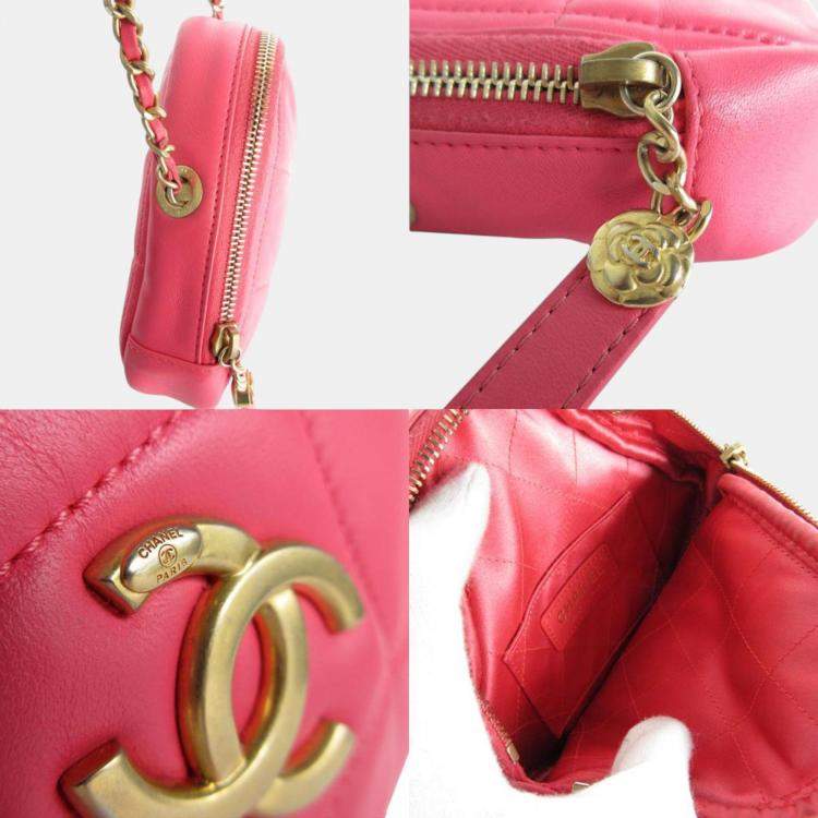 Pre Owned Chanel Pink Quilted Leather Diamond CC Shoulder Bag