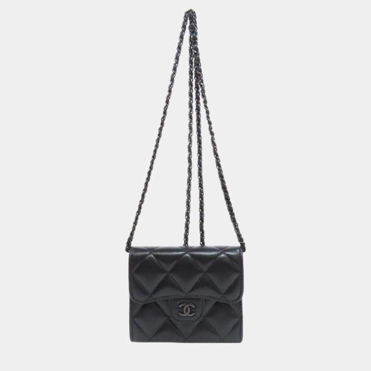 Pre Owned Chanel Black Lambskin Leather Chain Bi-Fold Wallet