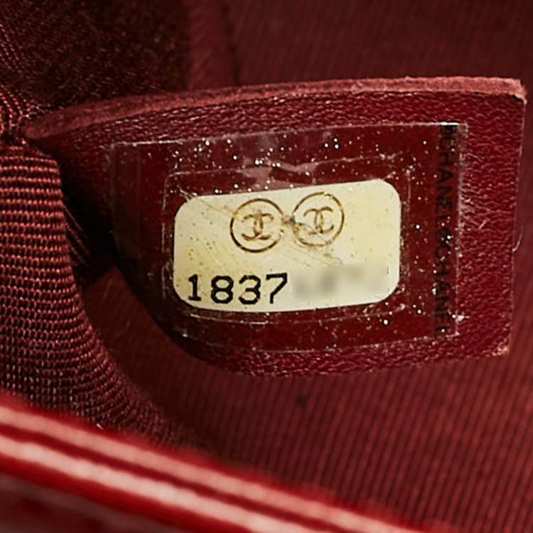 Pre Owned Chanel Red Quilted Leather Medium Boy Flap Bag
