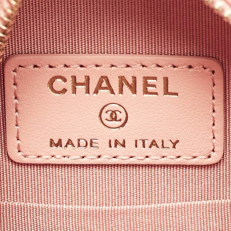 Pre Owned Chanel Pink Quilted Leather 19 Round Crossbody Bag