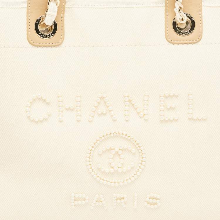 Pre Owned Chanel Tan/Cream Canvas Large Pearl Deauville Shopper Tote