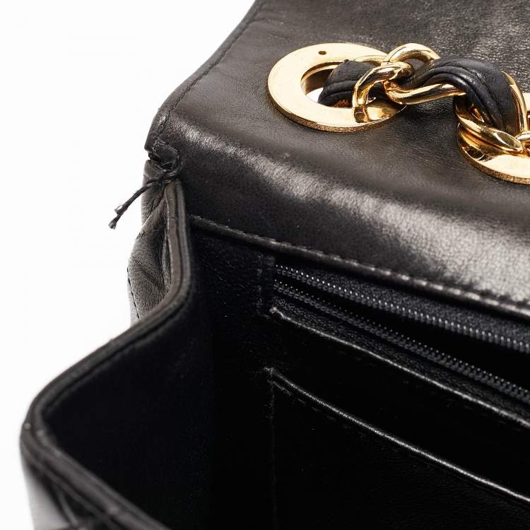 Pre Owned Chanel Black Quilted Leather Jumbo CC Flap Bag