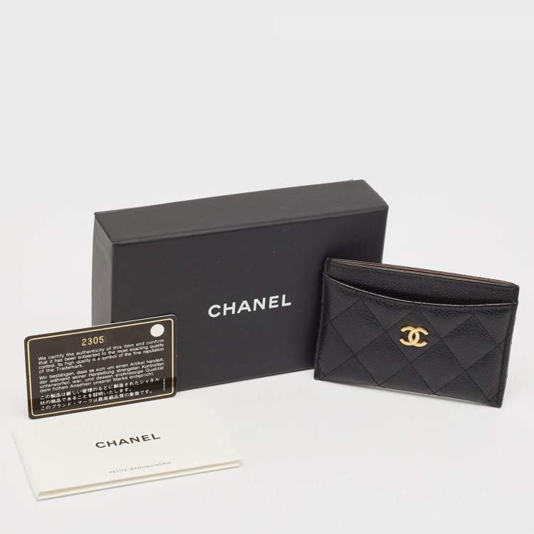 مملوكة مسبقًا Chanel Black Quilted Caviar Leather CC Card Holder