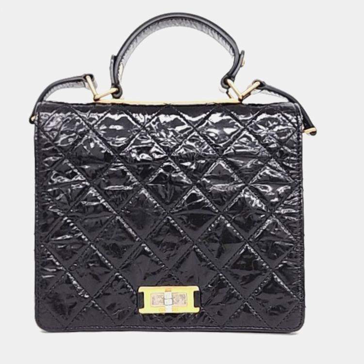 Pre Owned Chanel Black Crinkled Quilted Leather Rita Top Handle Bag