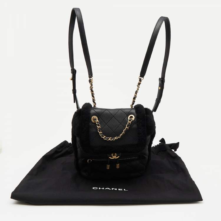 Pre Owned Chanel Black Quilted Leather and Shearling Paris-Hamburg Backpack