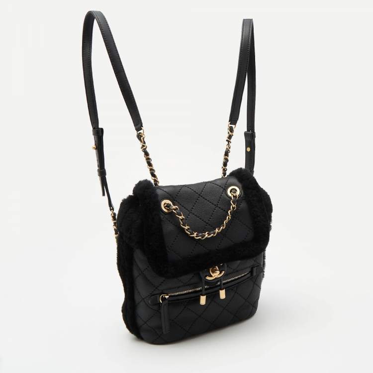Pre Owned Chanel Black Quilted Leather and Shearling Paris-Hamburg Backpack