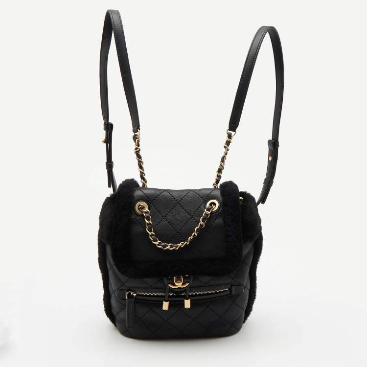 Pre Owned Chanel Black Quilted Leather and Shearling Paris-Hamburg Backpack