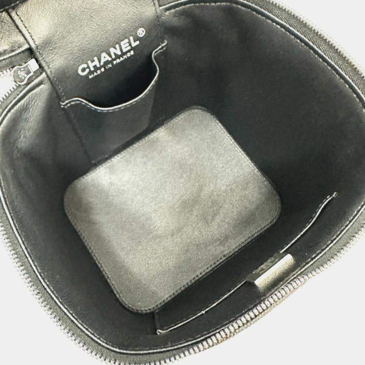 Pre Owned Chanel Black Caviar Leather Quilted Chain Bag