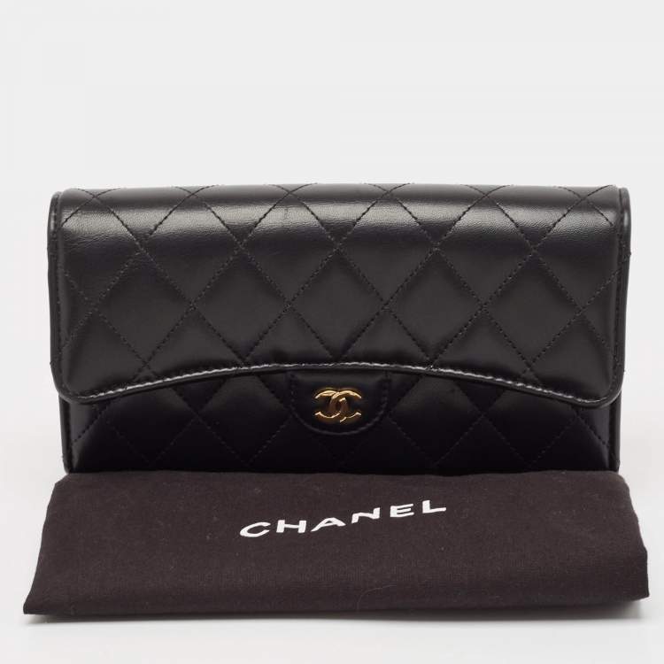 Pre Owned Chanel Black Quilted Leather Classic Flap Continental Wallet
