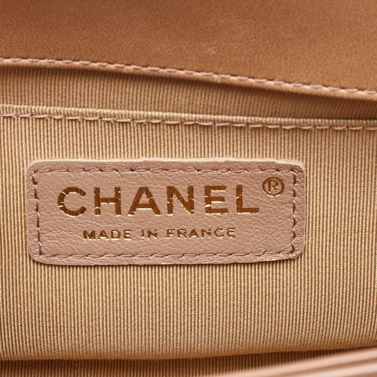 Pre Owned Chanel Beige Quilted Patent Leather Small Boy Flap Bag