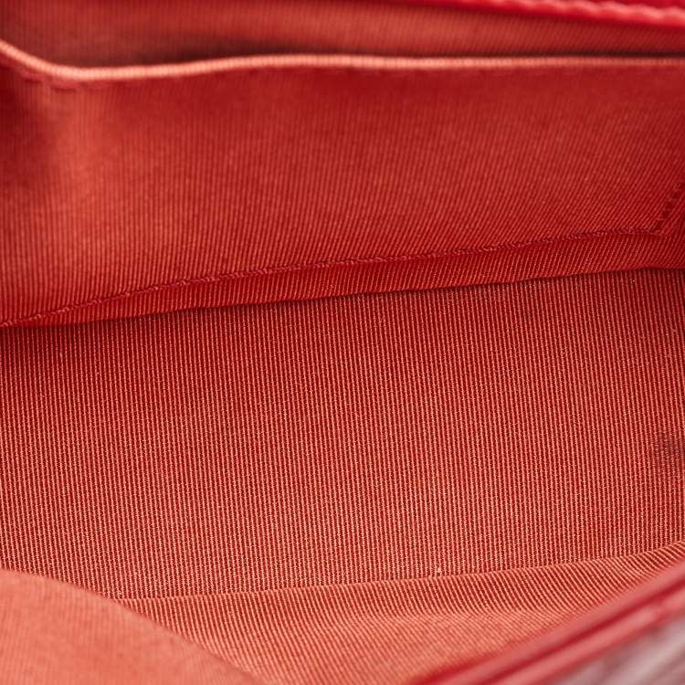 Pre Owned Chanel Red Chevron Leather Rock The Corner Minaudiere Bag