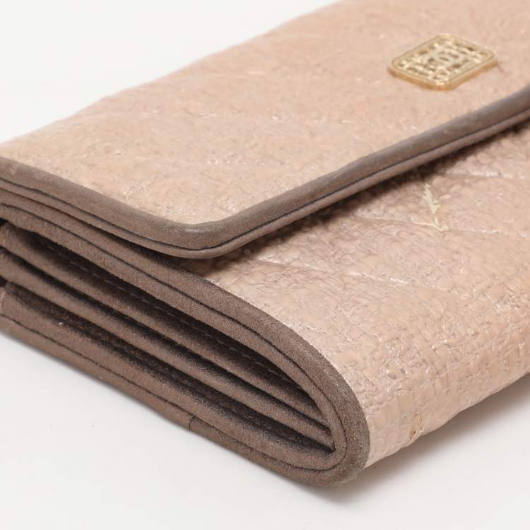 Pre Owned Chanel Beige Coated Tweed CC Flap Wallet