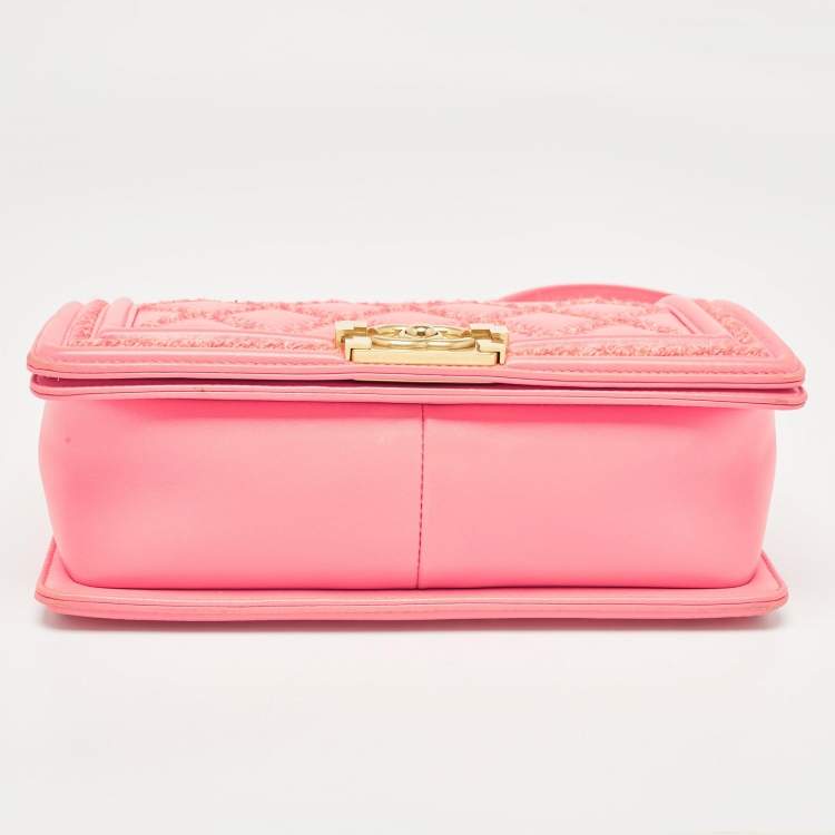 Pre Owned Chanel Pink Stitch Quilted Leather Medium Boy Flap Bag