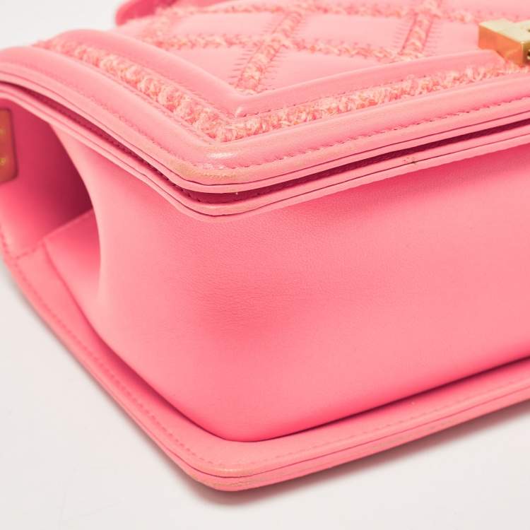 Pre Owned Chanel Pink Stitch Quilted Leather Medium Boy Flap Bag
